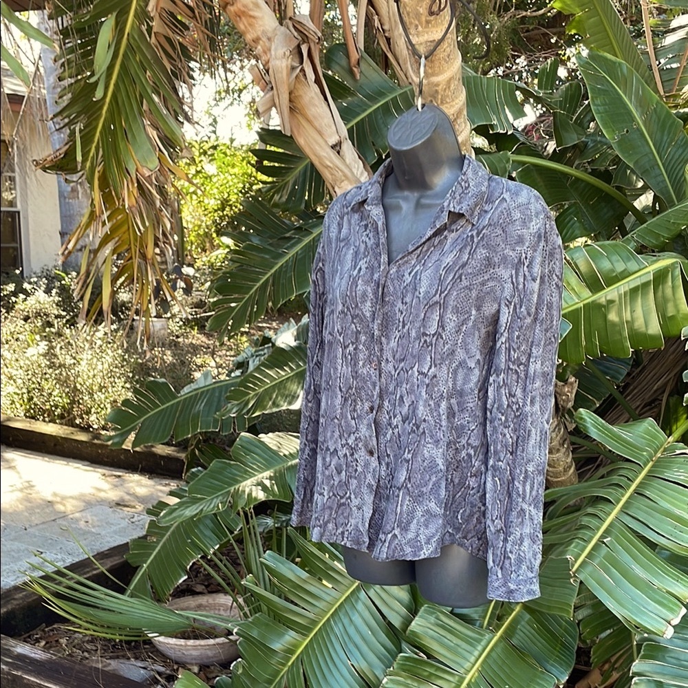 Jones, New York silk animal, print button-down blouse